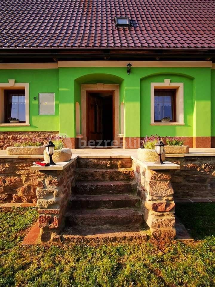 recreational property to rent, 0 m², Šonov, Královéhradecký Region