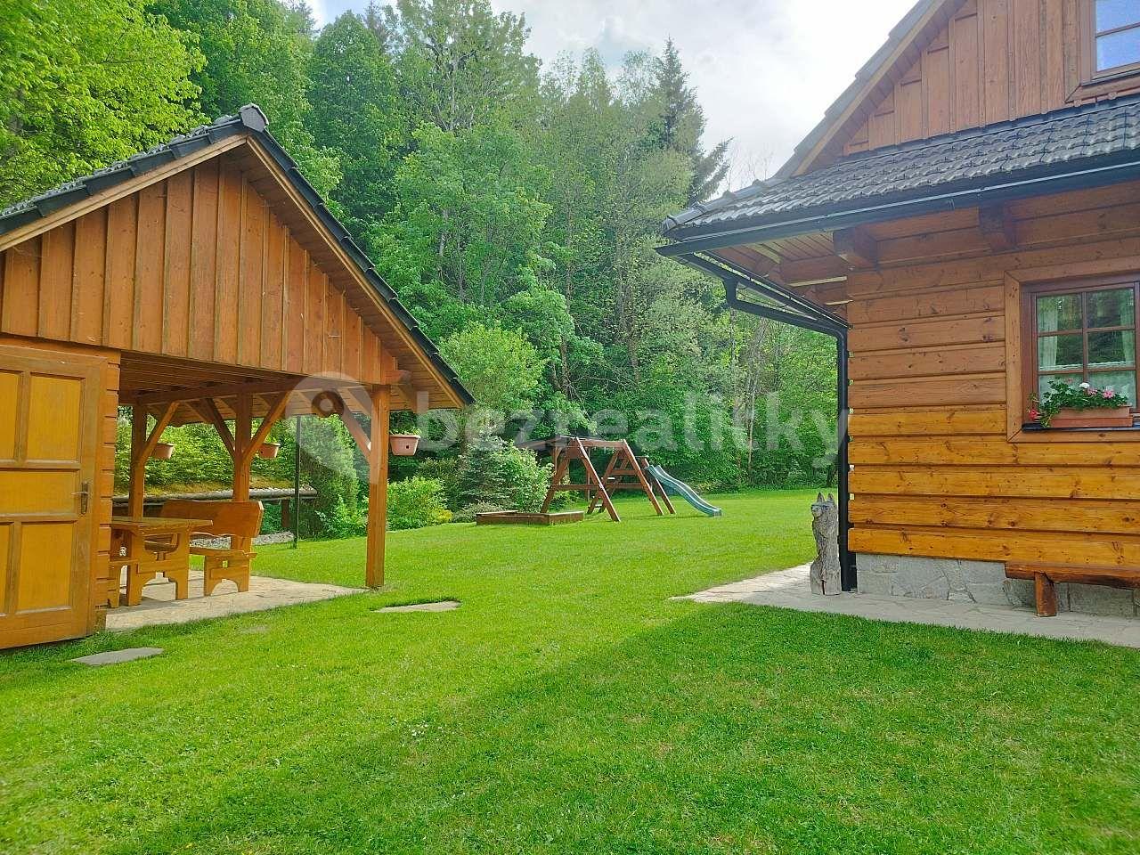 recreational property to rent, 0 m², Halenkov, Zlínský Region