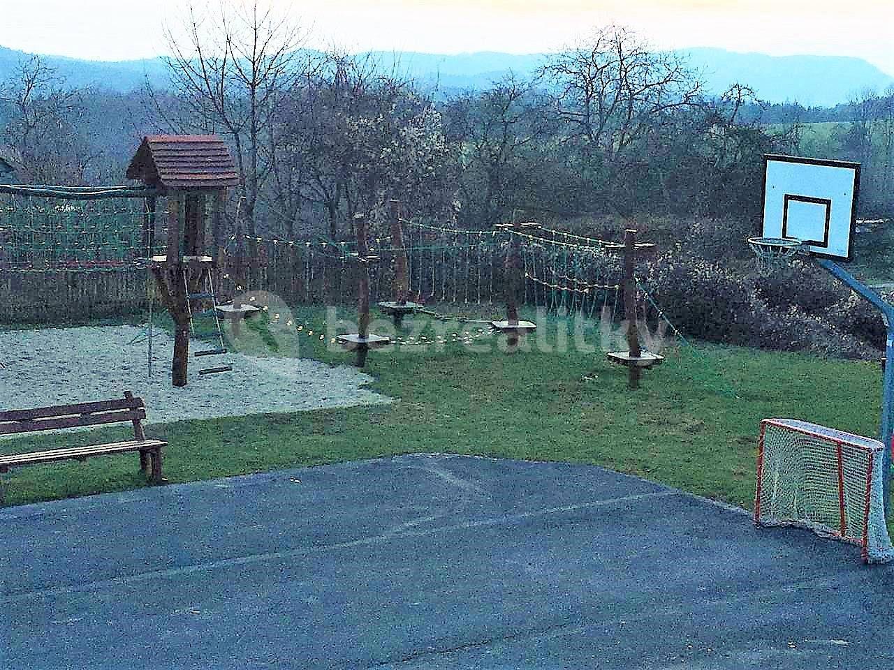 recreational property to rent, 0 m², Vyskeř, Liberecký Region