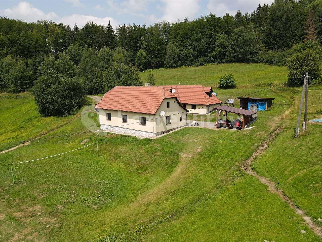 recreational property to rent, 0 m², Prostřední Bečva, Zlínský Region