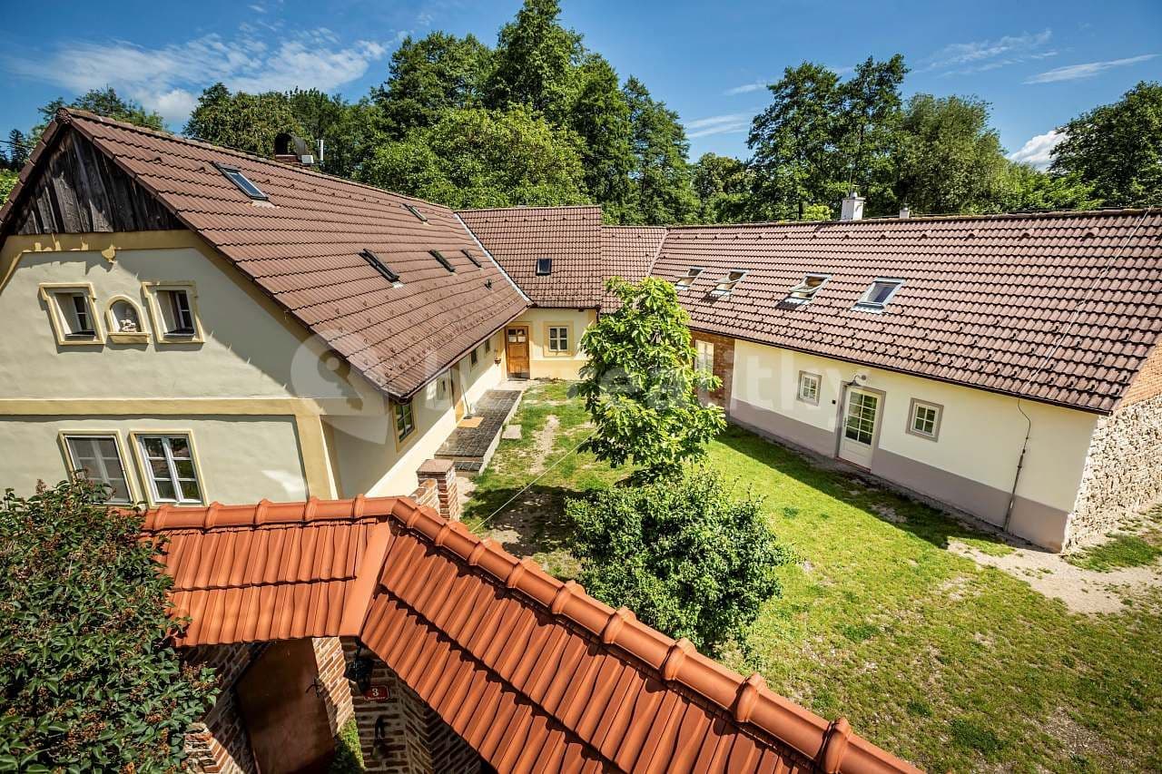 recreational property to rent, 0 m², Postupice, Středočeský Region