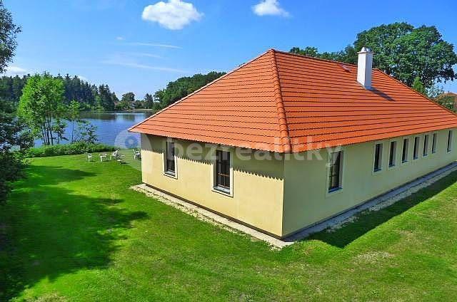 recreational property to rent, 0 m², Stříbřec, Jihočeský Region