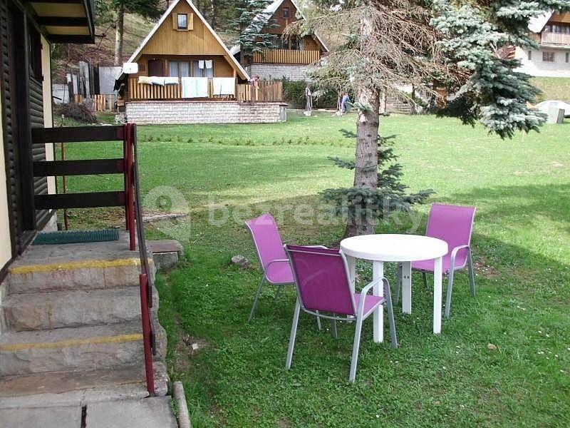 recreational property to rent, 0 m², Prostřední Bečva, Zlínský Region