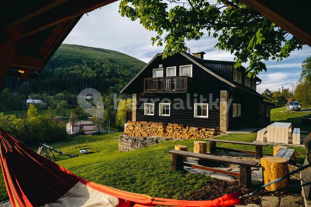 recreational property to rent, 0 m², Rožnov pod Radhoštěm, Zlínský Region