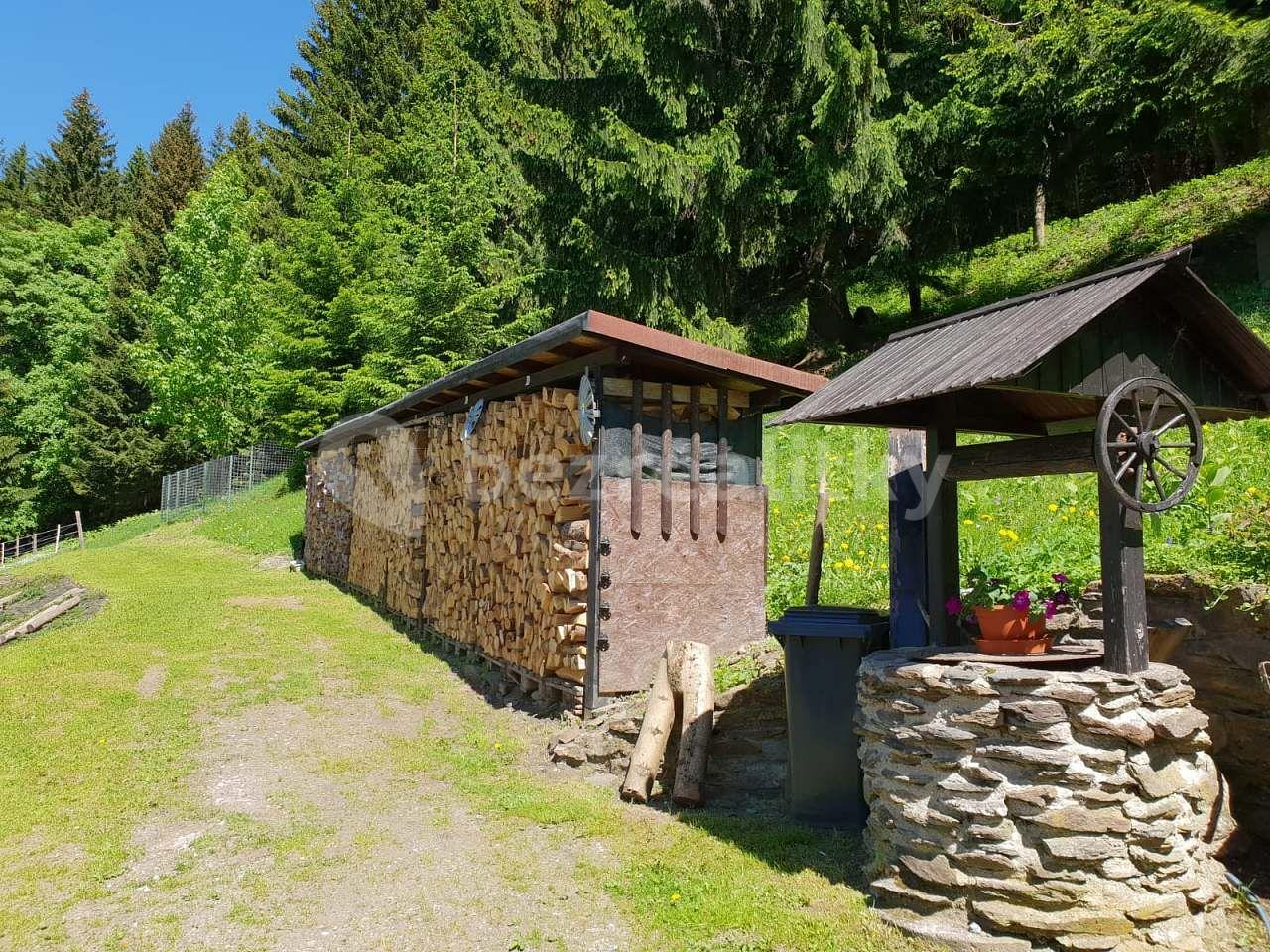 recreational property to rent, 0 m², Benecko, Liberecký Region