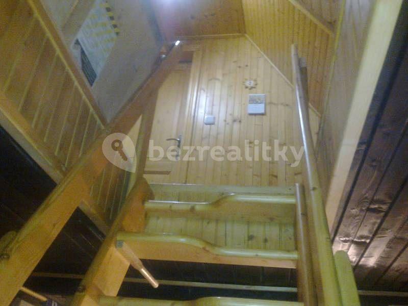 recreational property to rent, 0 m², Loučná pod Klínovcem, Ústecký Region