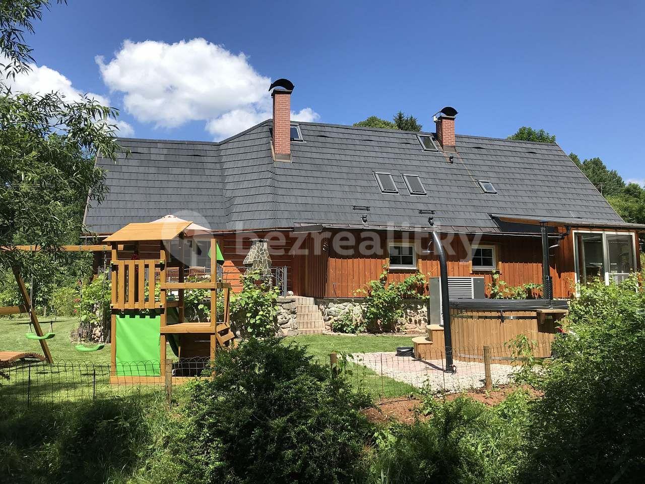 recreational property to rent, 0 m², Staré Buky, Královéhradecký Region