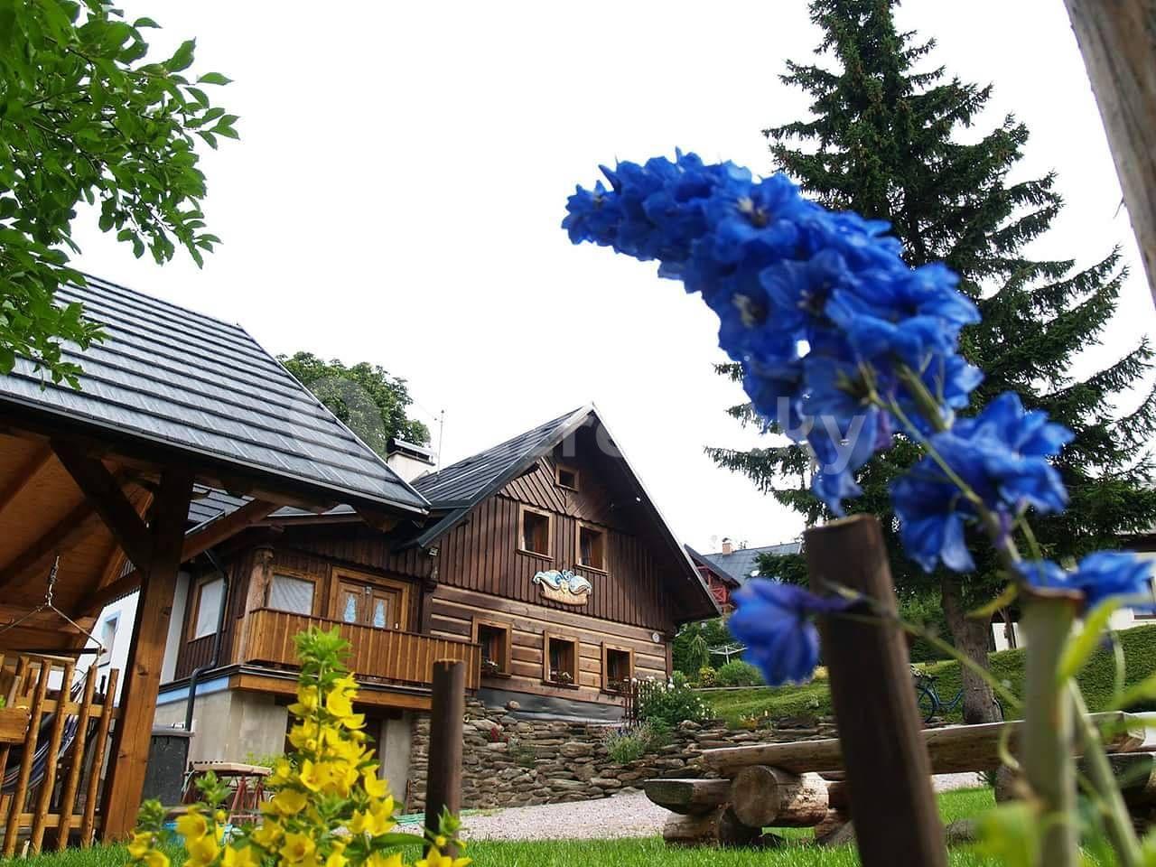 recreational property to rent, 0 m², Benecko, Liberecký Region