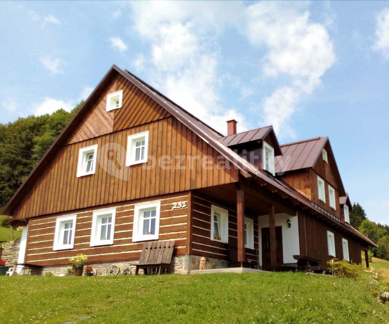 recreational property to rent, 0 m², Strážné, Královéhradecký Region