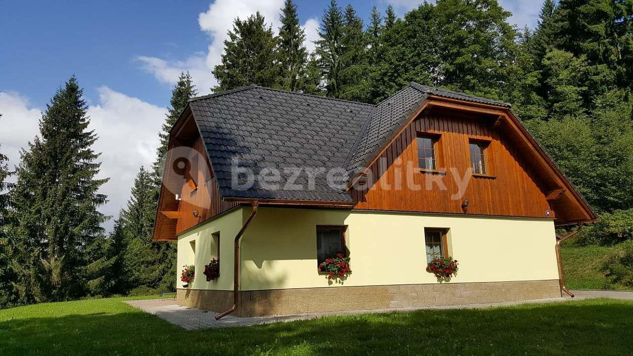 recreational property to rent, 0 m², Strážný, Jihočeský Region