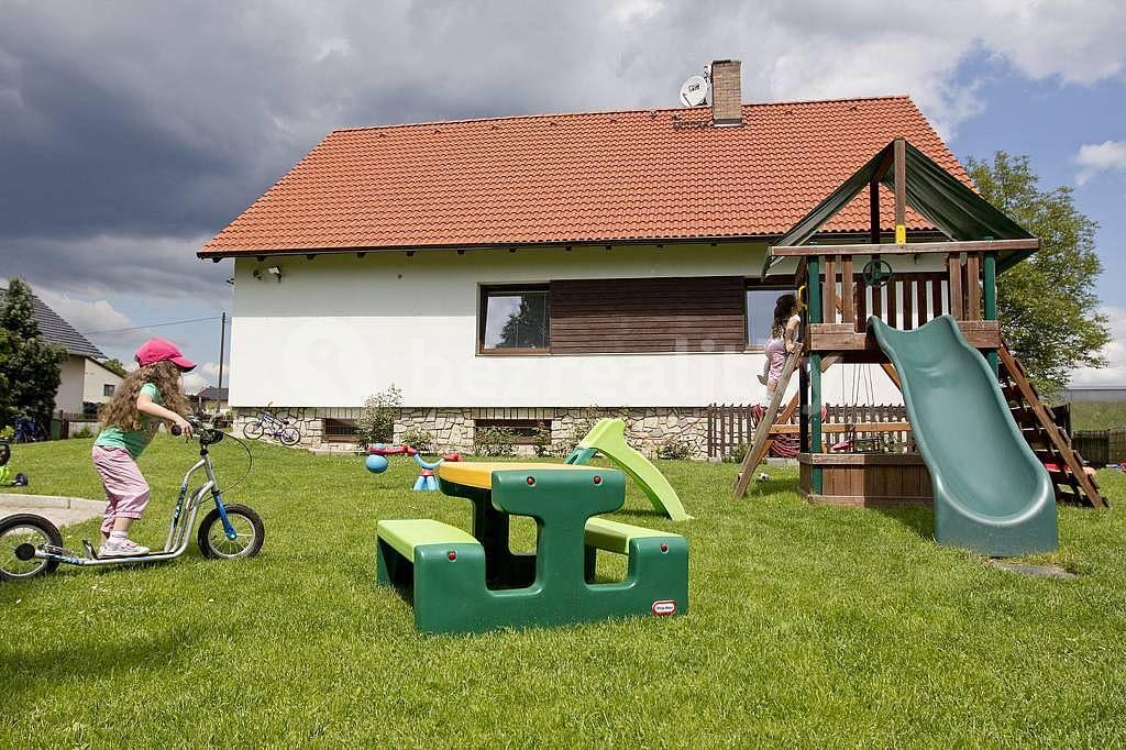 recreational property to rent, 0 m², Bohutín, Středočeský Region