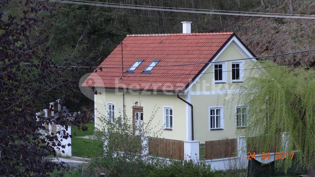 recreational property to rent, 0 m², Županovice, Středočeský Region