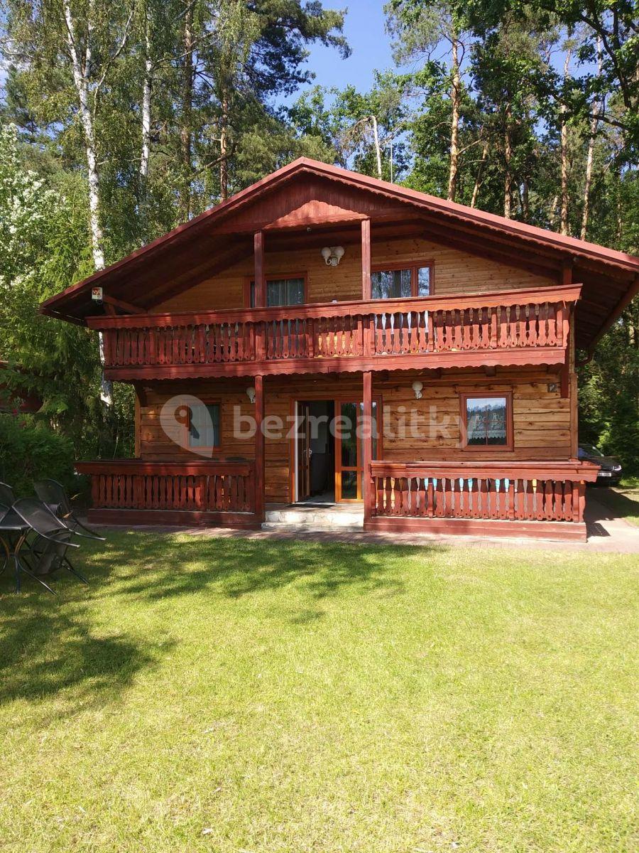 recreational property to rent, 0 m², Zliv, Jihočeský Region