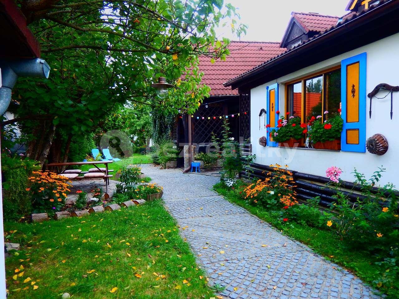 recreational property to rent, 0 m², Stříbřec, Jihočeský Region