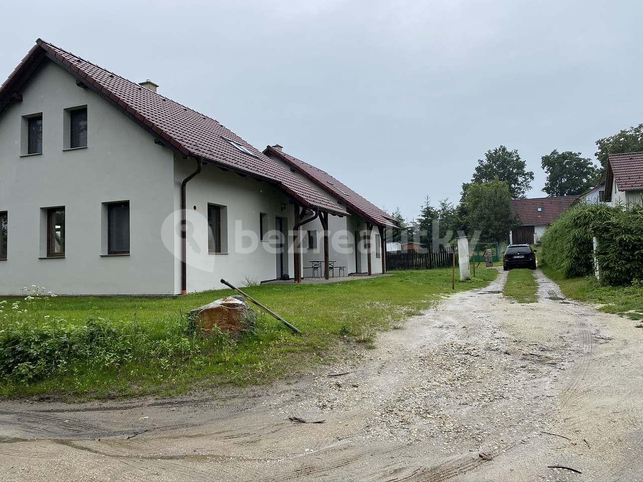 recreational property to rent, 0 m², Chlum u Třeboně, Jihočeský Region