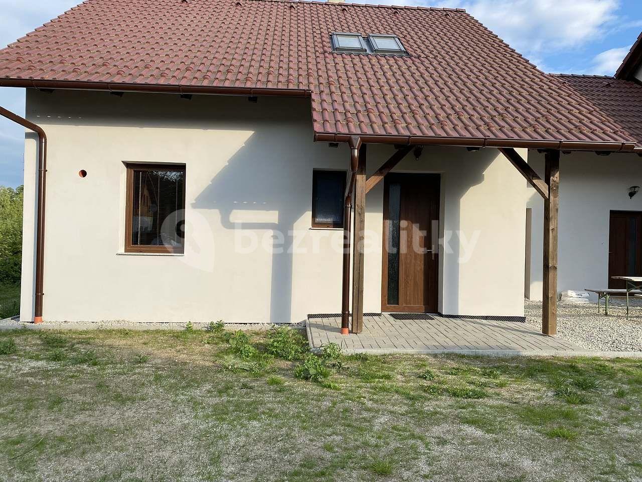 recreational property to rent, 0 m², Chlum u Třeboně, Jihočeský Region