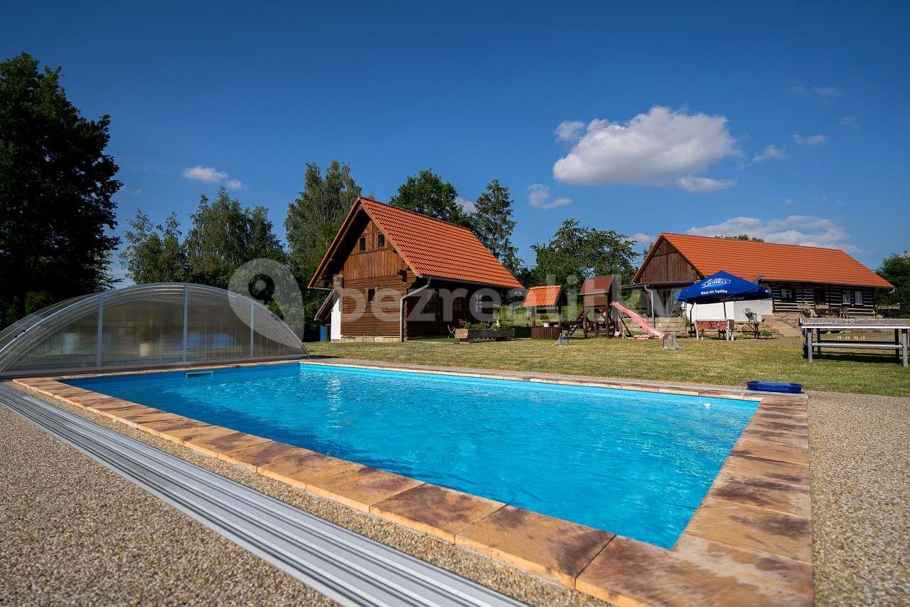 recreational property to rent, 0 m², Libuň, Královéhradecký Region