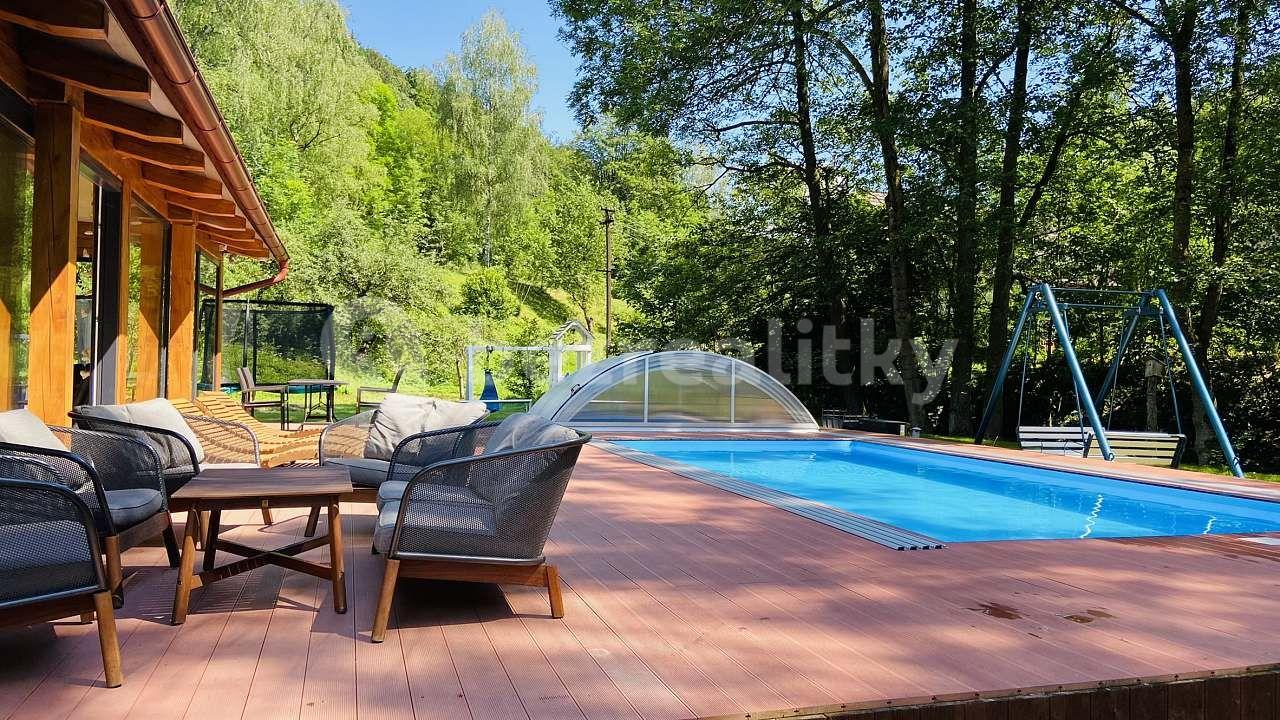 recreational property to rent, 0 m², Rybná nad Zdobnicí, Královéhradecký Region