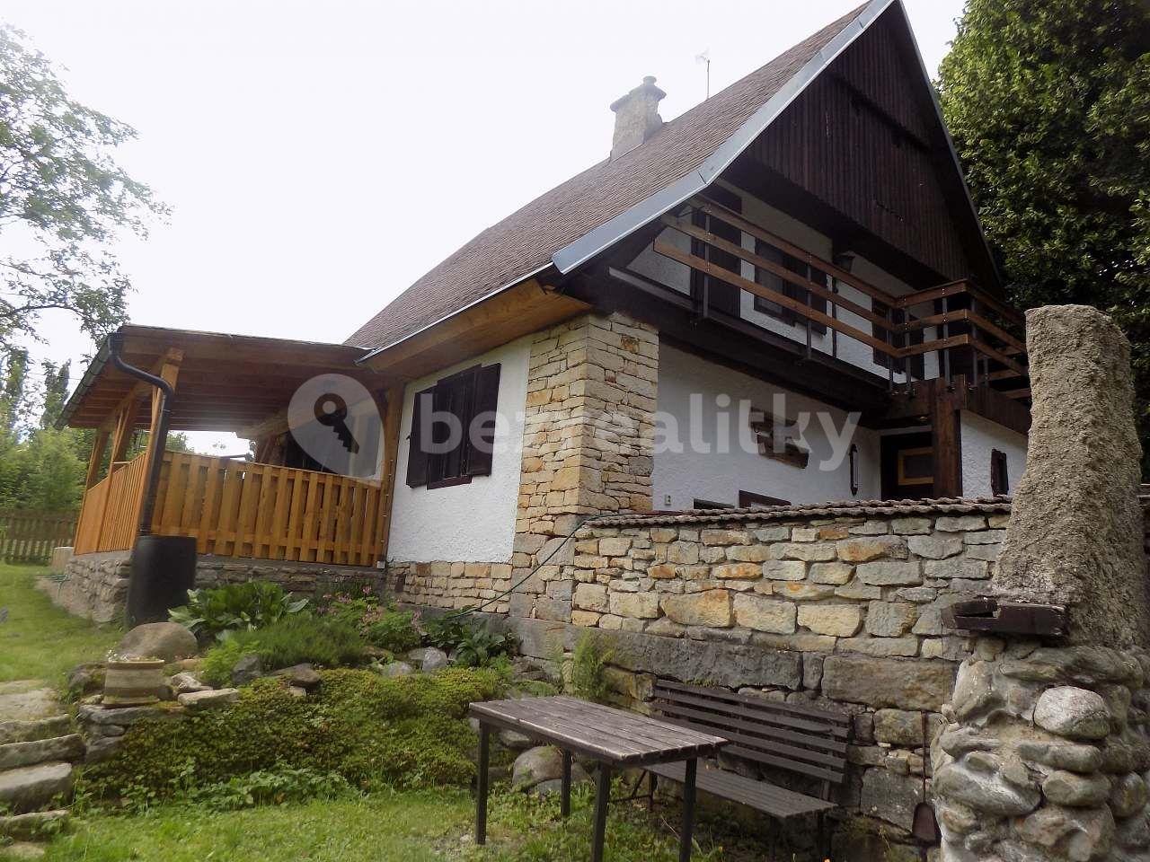 recreational property to rent, 0 m², Brzice, Královéhradecký Region