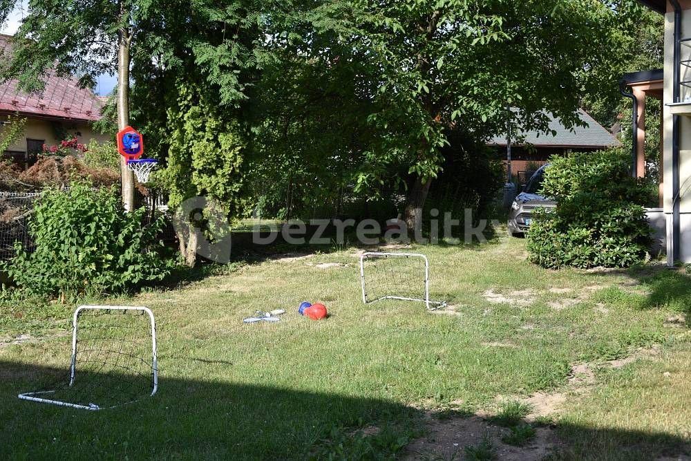 recreational property to rent, 0 m², Bystré, Královéhradecký Region