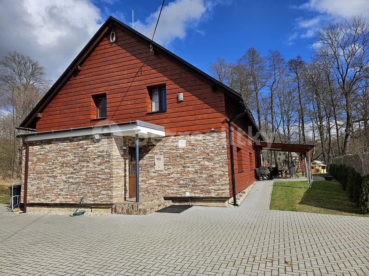 recreational property to rent, 0 m², Králíky, Pardubický Region