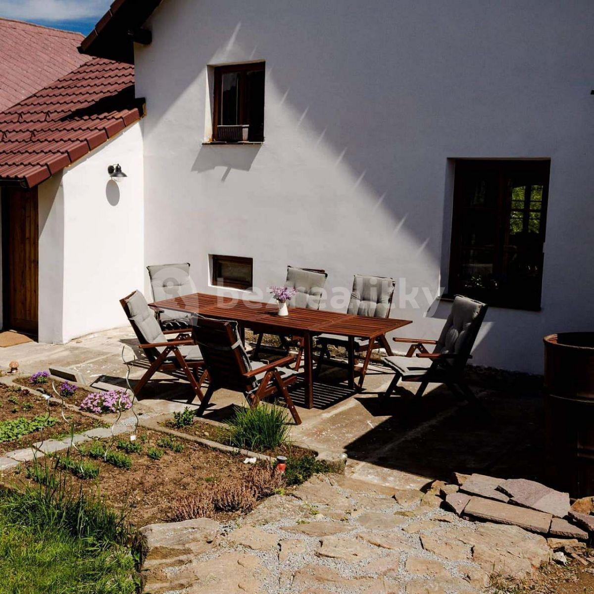 recreational property to rent, 0 m², Horní Stropnice, Jihočeský Region