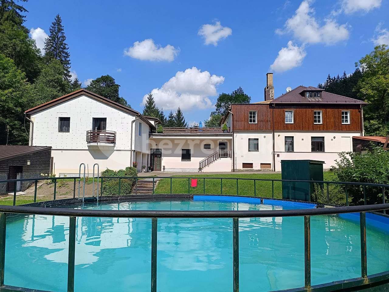 recreational property to rent, 0 m², Zdobnice, Královéhradecký Region