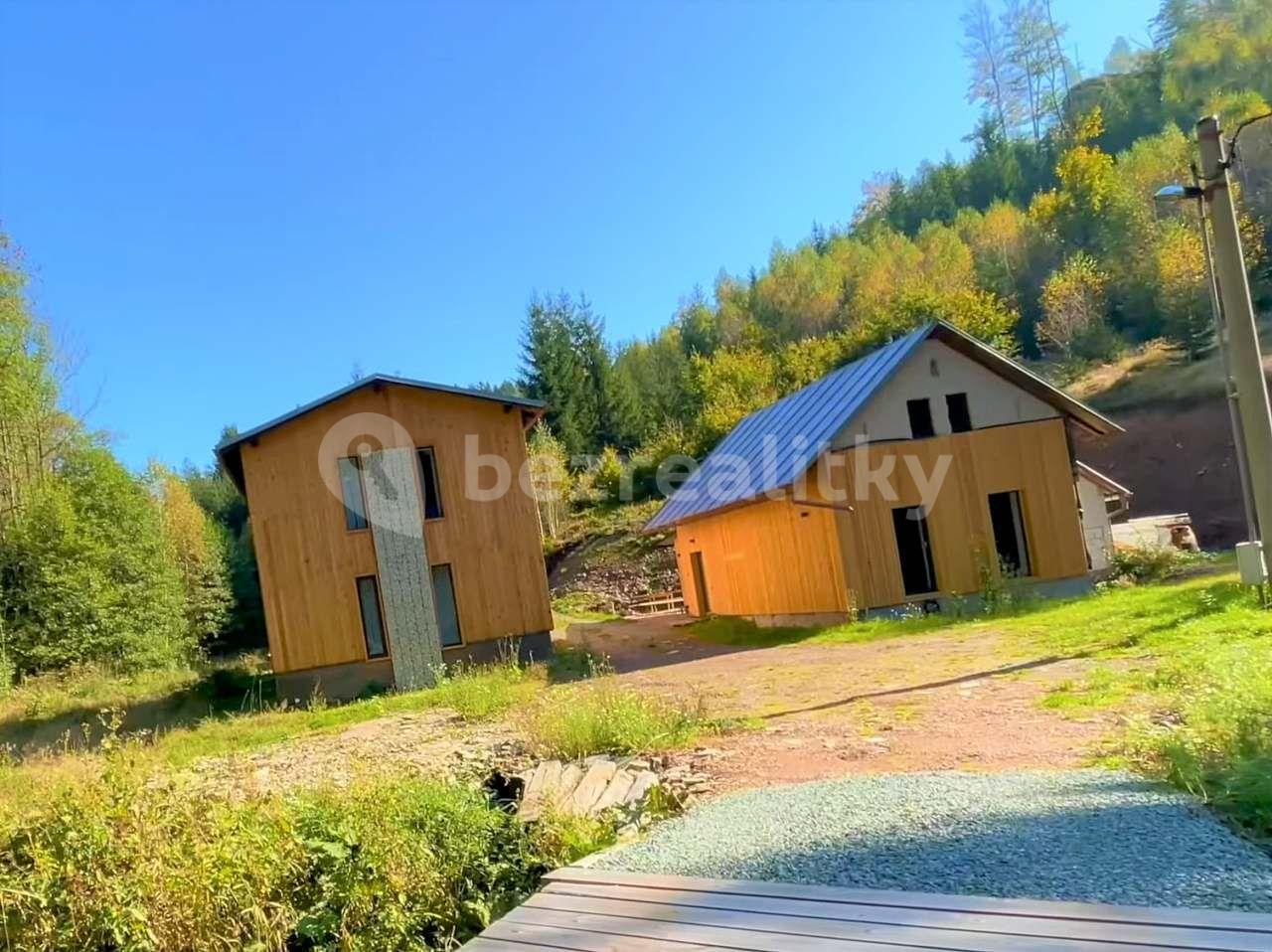 recreational property to rent, 0 m², Dobřany, Královéhradecký Region