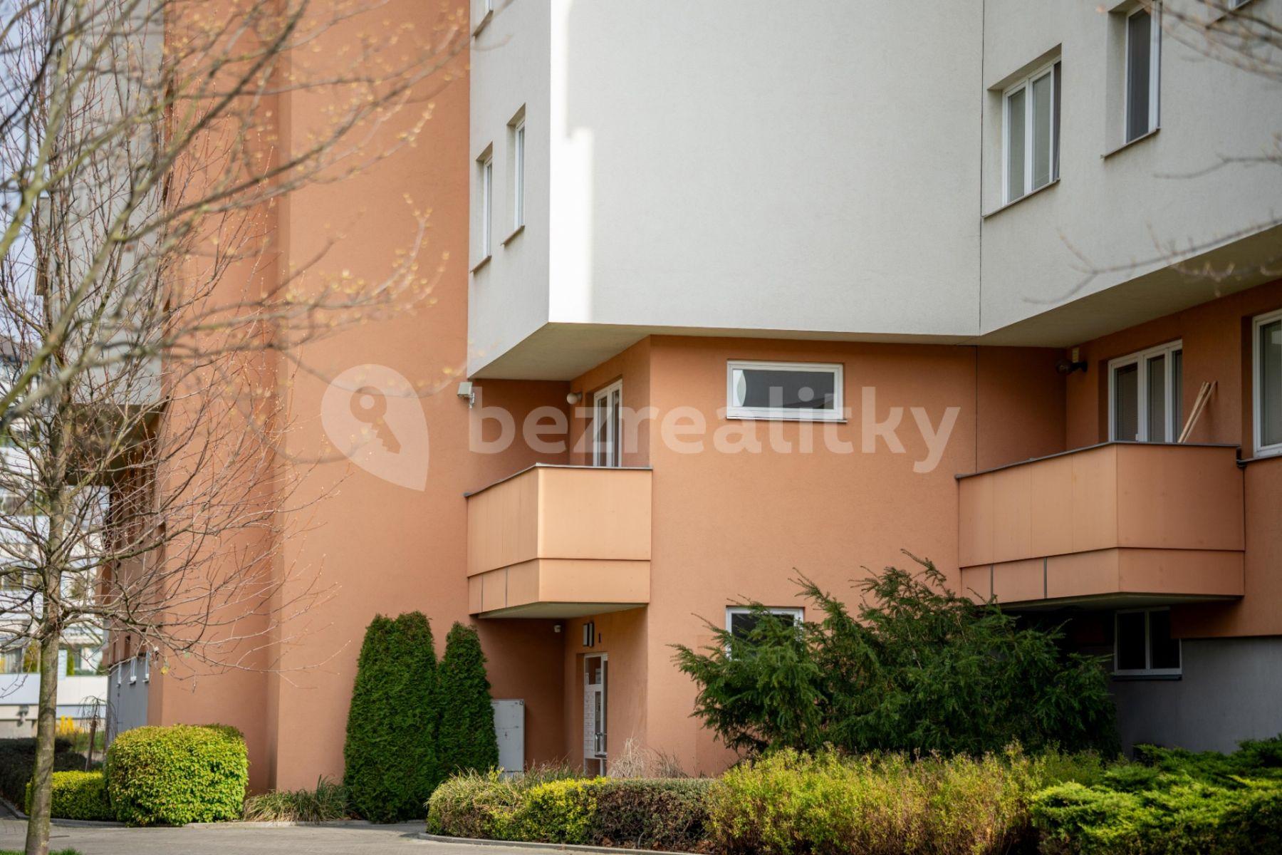 1 bedroom with open-plan kitchen flat to rent, 55 m², Na Tabulovém vrchu, Olomouc, Olomoucký Region