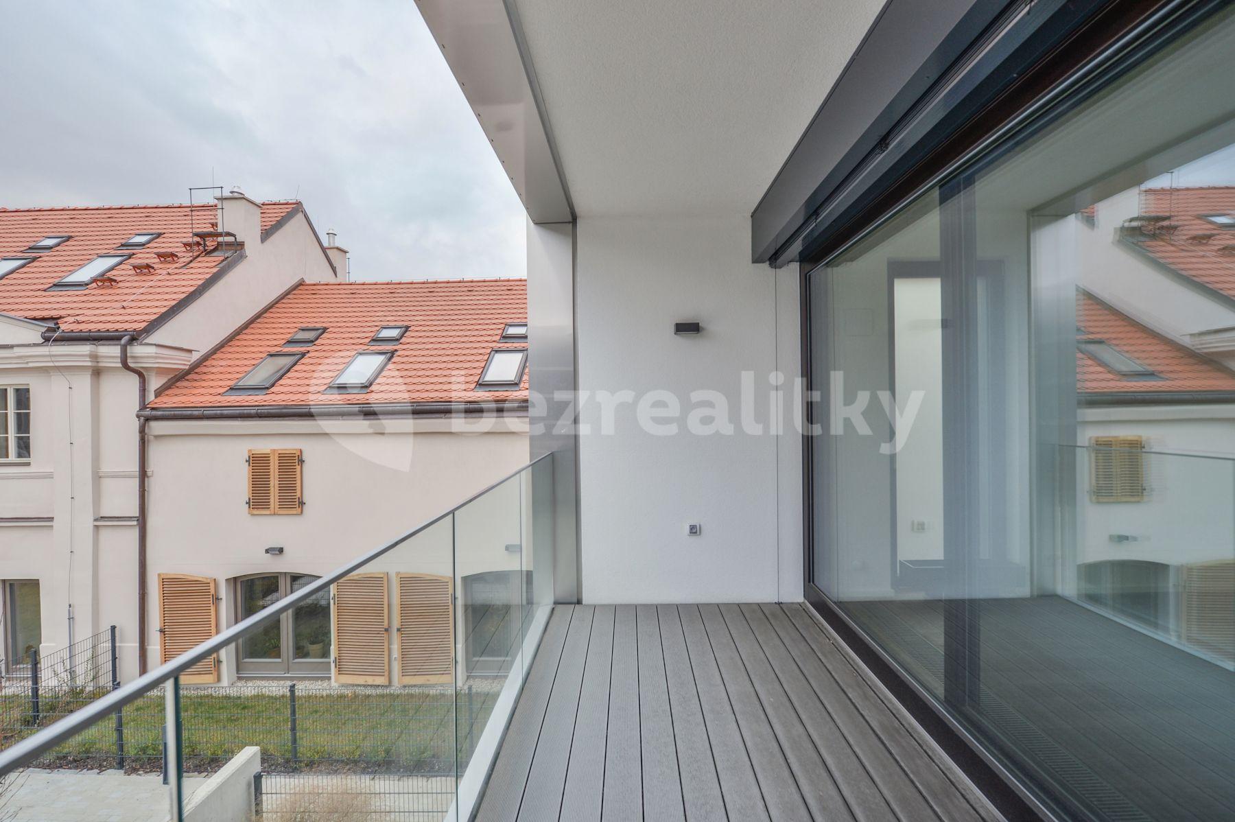 1 bedroom with open-plan kitchen flat to rent, 76 m², Ke Dvoru, Prague, Prague