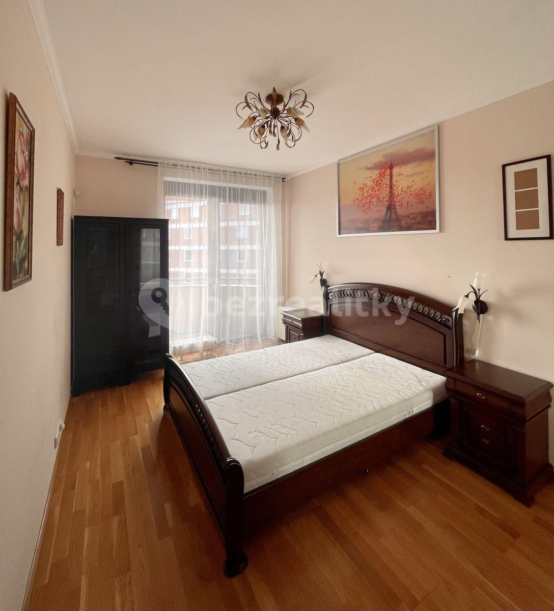 1 bedroom with open-plan kitchen flat to rent, 60 m², V Zářezu, Prague, Prague