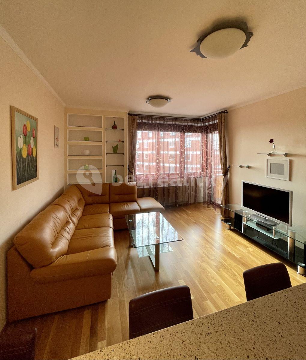 1 bedroom with open-plan kitchen flat to rent, 60 m², V Zářezu, Prague, Prague