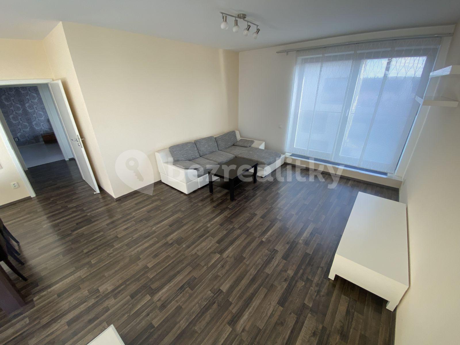 2 bedroom with open-plan kitchen flat to rent, 86 m², Benátecká, Brandýs nad Labem-Stará Boleslav, Středočeský Region