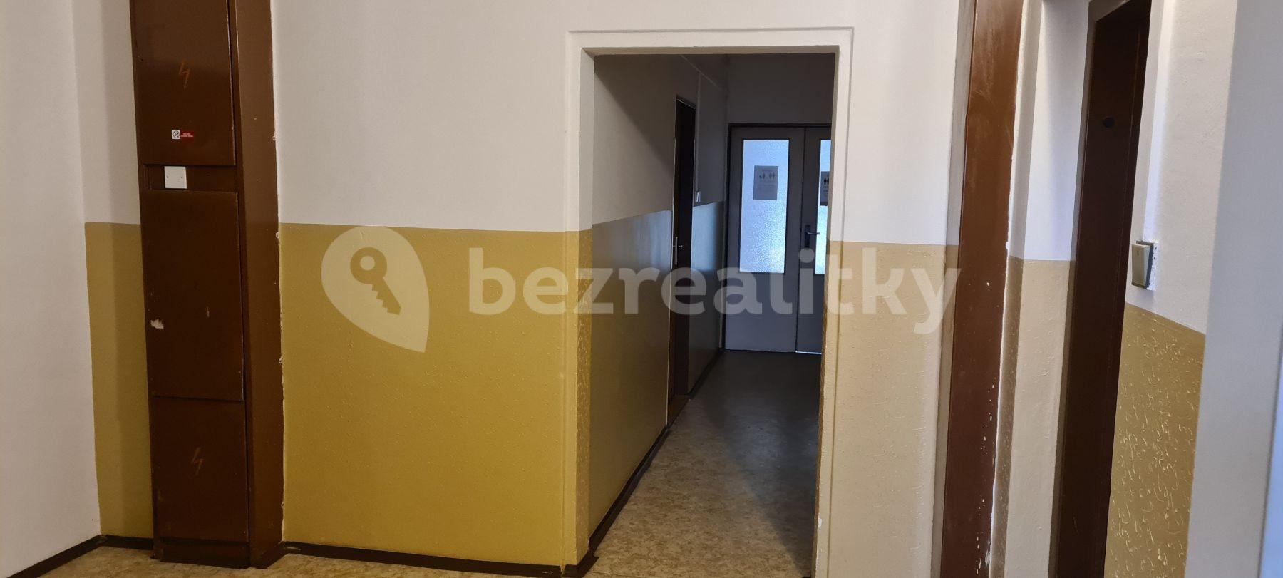 Studio flat to rent, 30 m², Ohradní, Prague, Prague