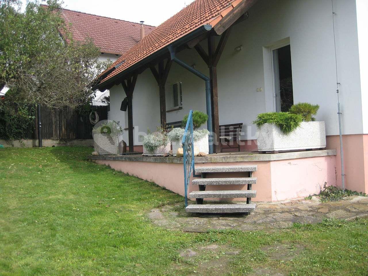 recreational property to rent, 0 m², Dlouhá Lhota, Jihočeský Region