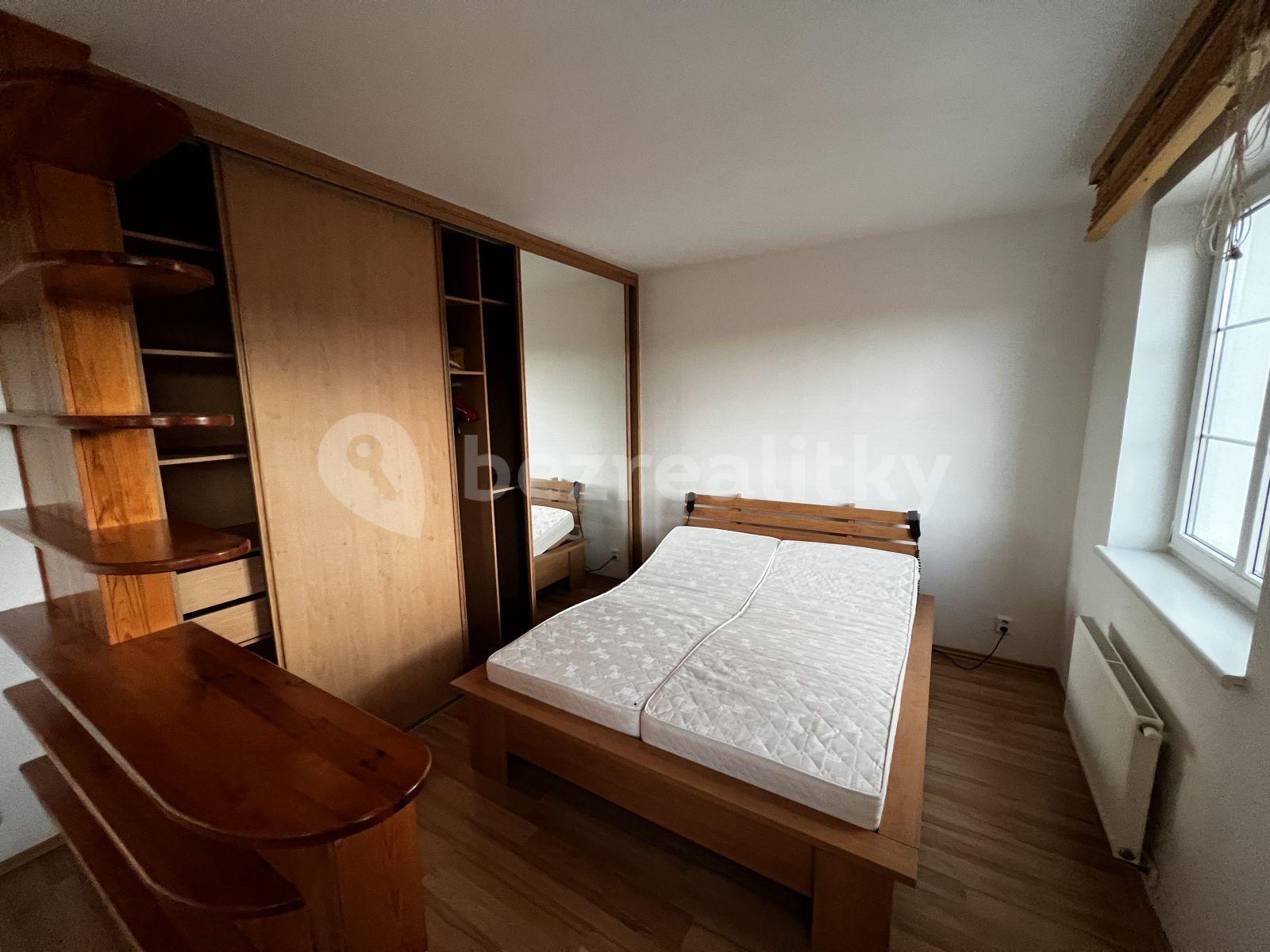 Studio flat to rent, 65 m², Žlutá, Brno, Jihomoravský Region