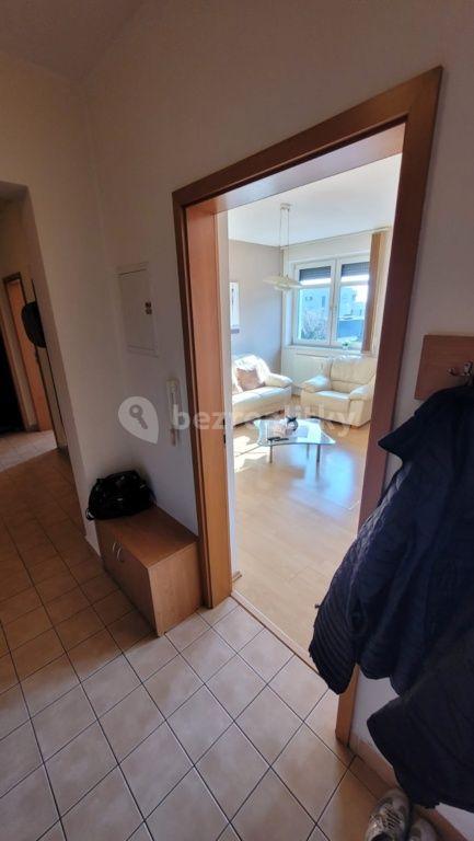 1 bedroom with open-plan kitchen flat to rent, 67 m², Nad Šutkou, Prague, Prague