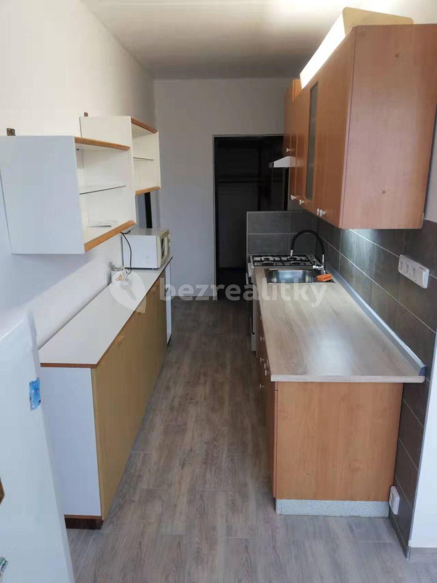 3 bedroom flat to rent, 74 m², Demlova, Jihlava, Vysočina Region