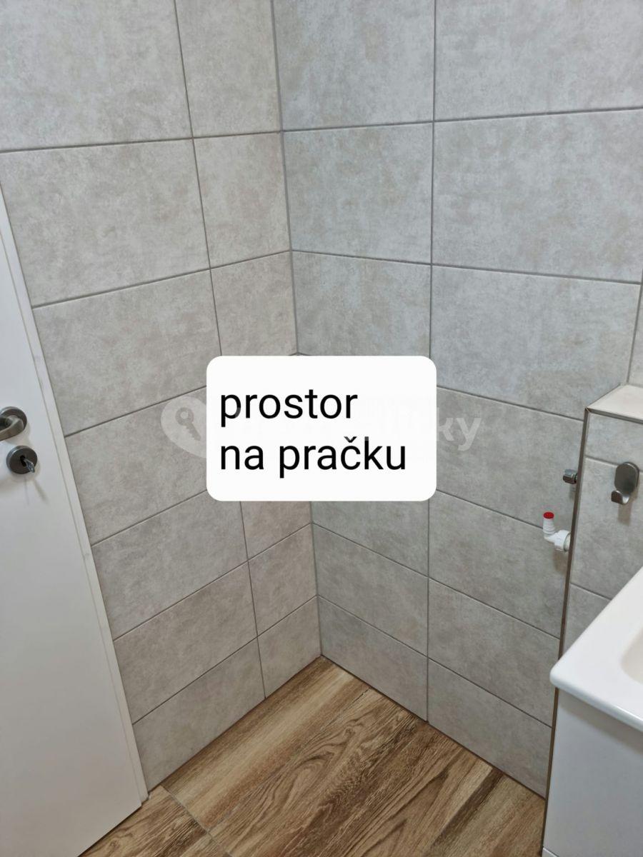 Studio flat to rent, 32 m², Arménská, Brno, Jihomoravský Region