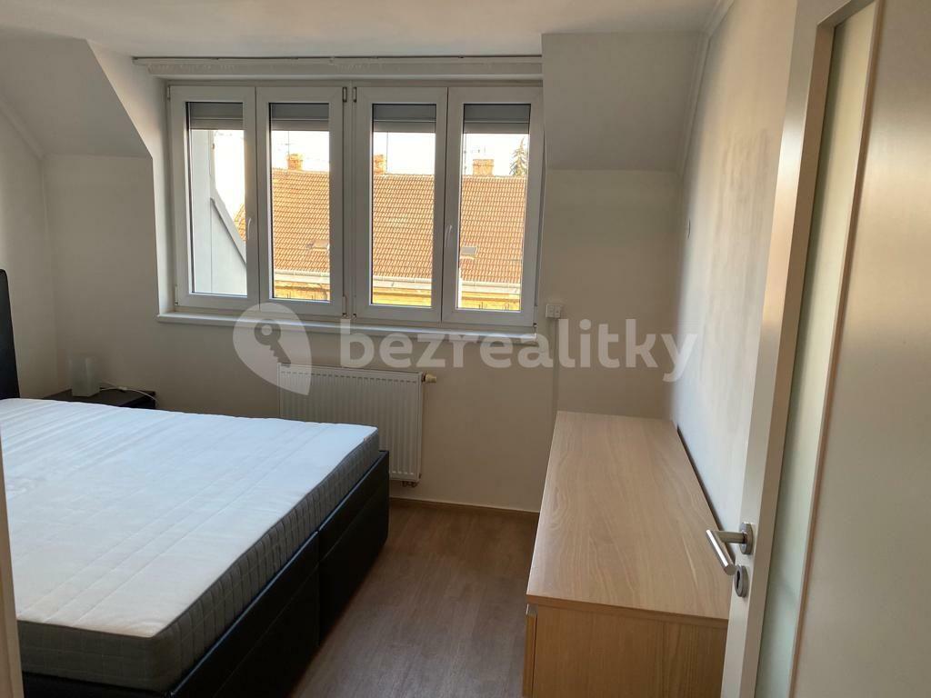 1 bedroom with open-plan kitchen flat to rent, 44 m², Valchařská, Brno, Jihomoravský Region