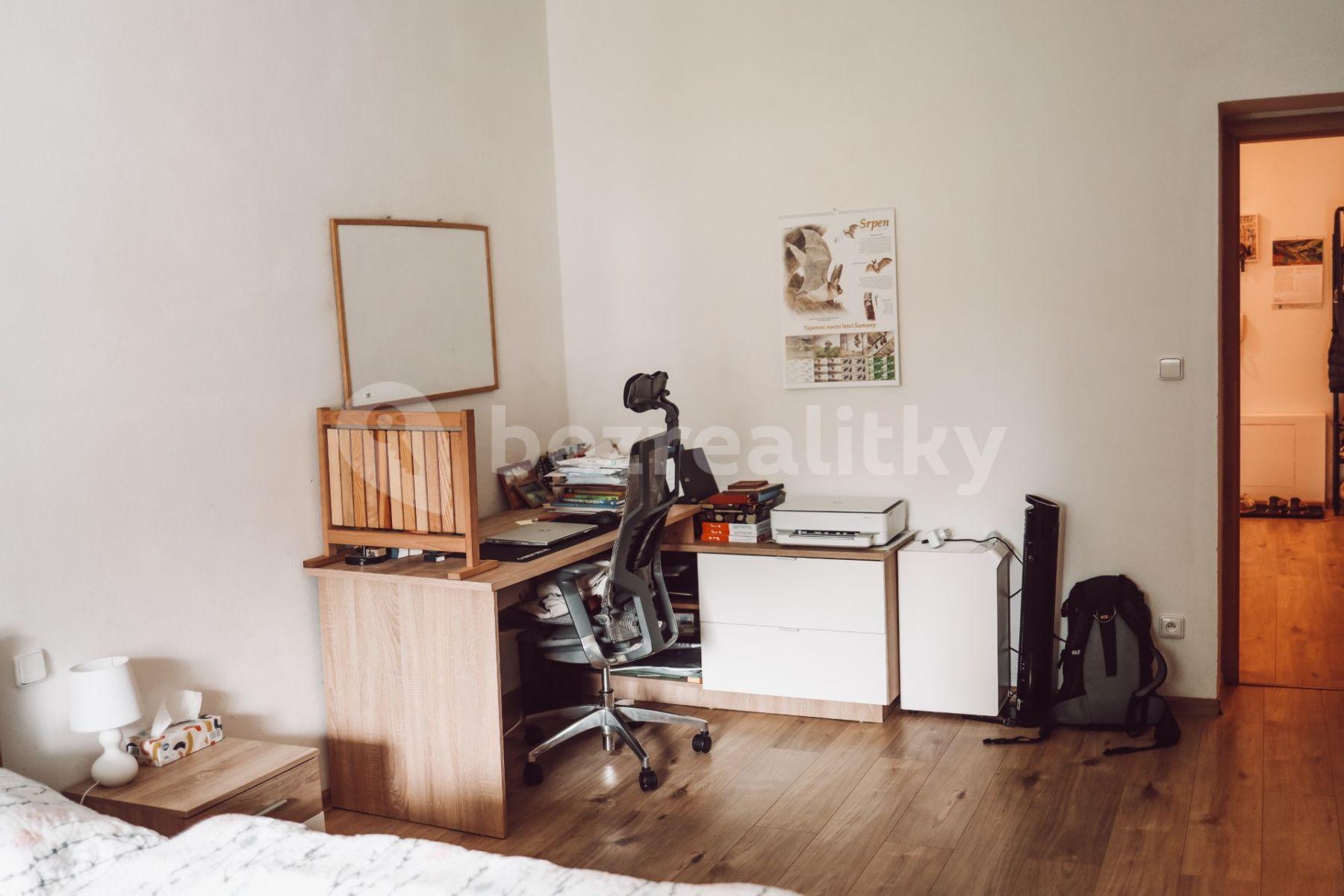 1 bedroom with open-plan kitchen flat to rent, 78 m², Jiráskova, Milevsko, Jihočeský Region