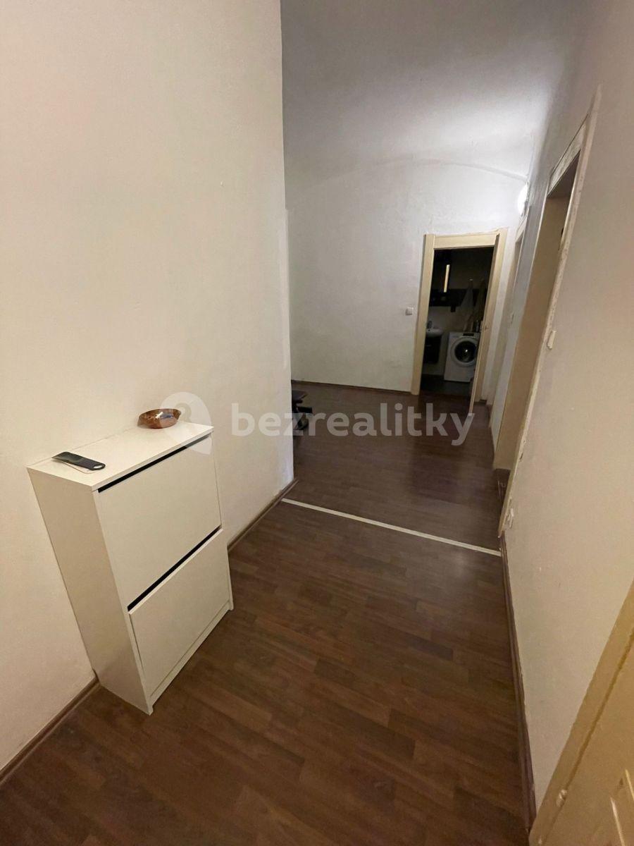 2 bedroom flat to rent, 78 m², Jirečkova, Prague, Prague