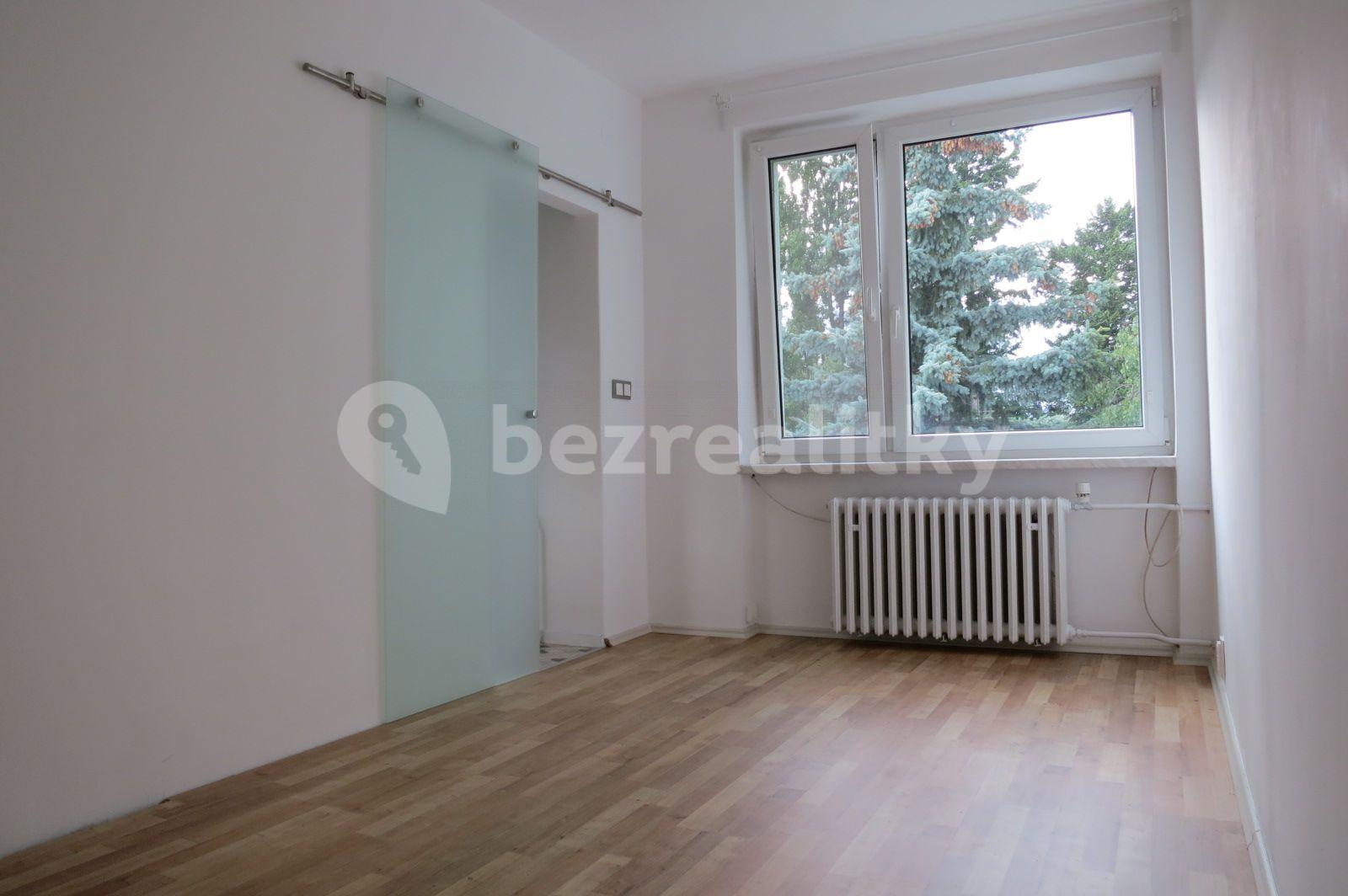 1 bedroom with open-plan kitchen flat to rent, 35 m², Nad Kesnerkou, Prague, Prague