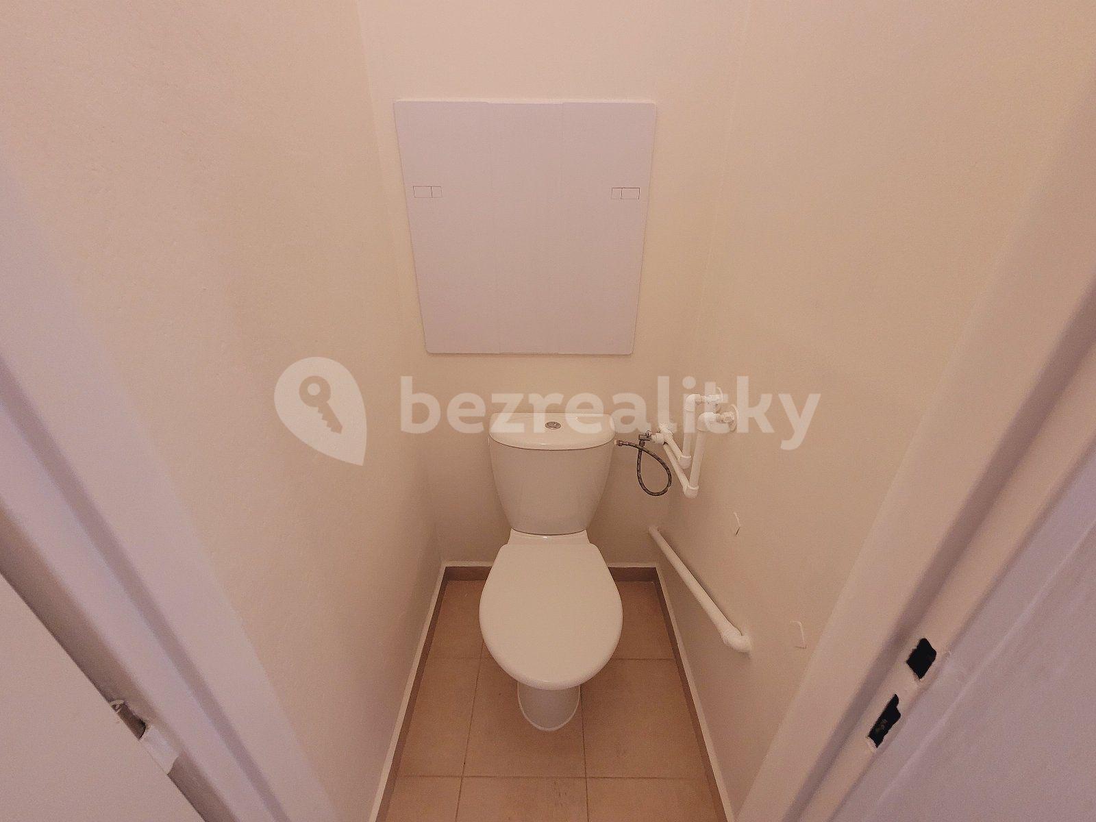 2 bedroom flat to rent, 48 m², Závodní, Karviná, Moravskoslezský Region