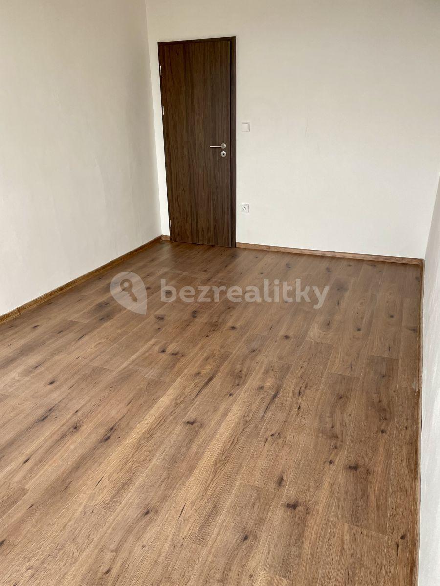 2 bedroom with open-plan kitchen flat to rent, 83 m², 17. listopadu, Mladá Boleslav, Středočeský Region