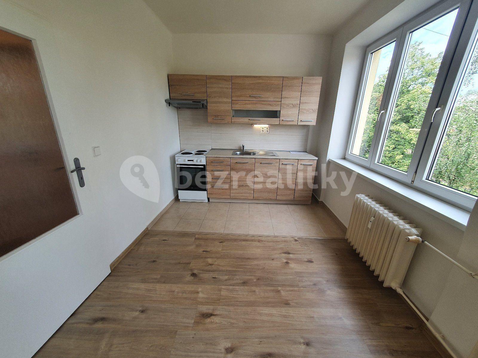 Studio flat to rent, 29 m², tř. Osvobození, Karviná, Moravskoslezský Region