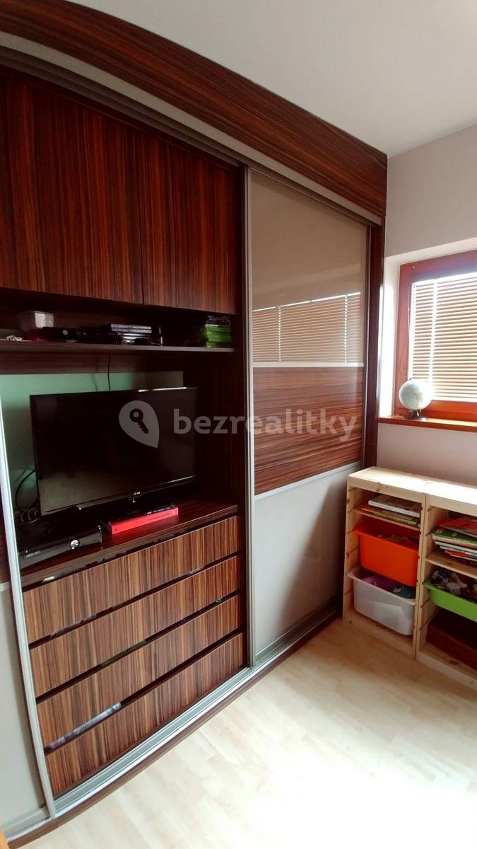 house to rent, 150 m², Bezručova, Zeleneč, Středočeský Region