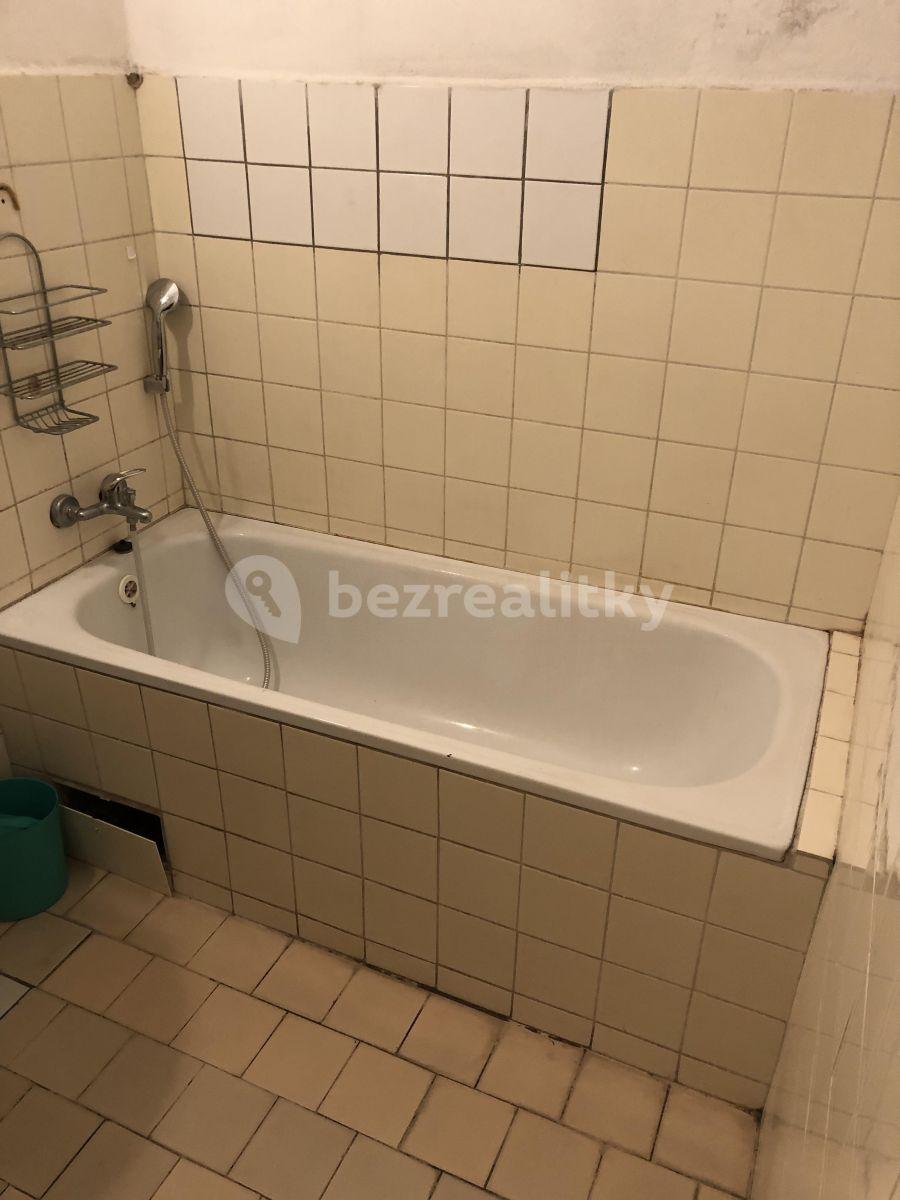 3 bedroom flat to rent, 124 m², Komenského, Olomouc, Olomoucký Region