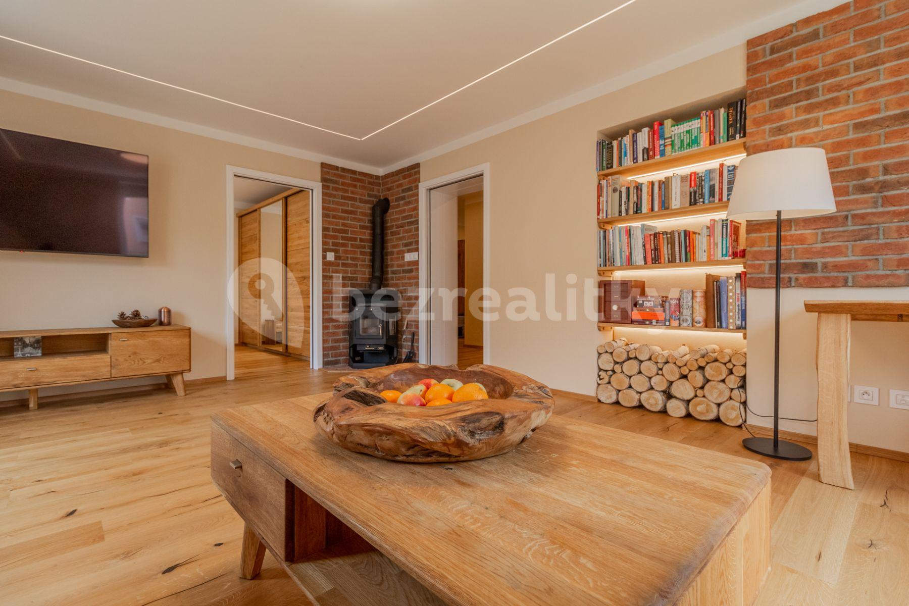 2 bedroom flat for sale, 77 m², Čéčova, České Budějovice, Jihočeský Region