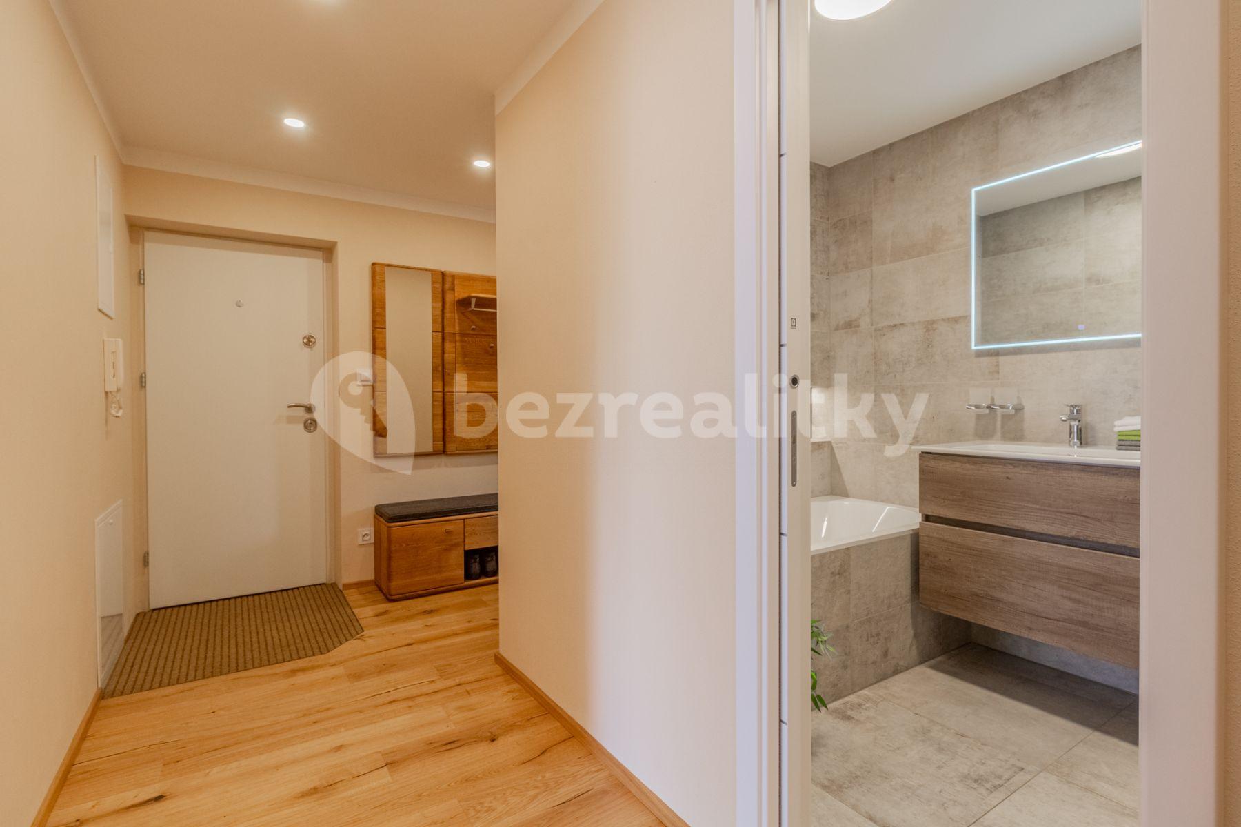 2 bedroom flat for sale, 77 m², Čéčova, České Budějovice, Jihočeský Region